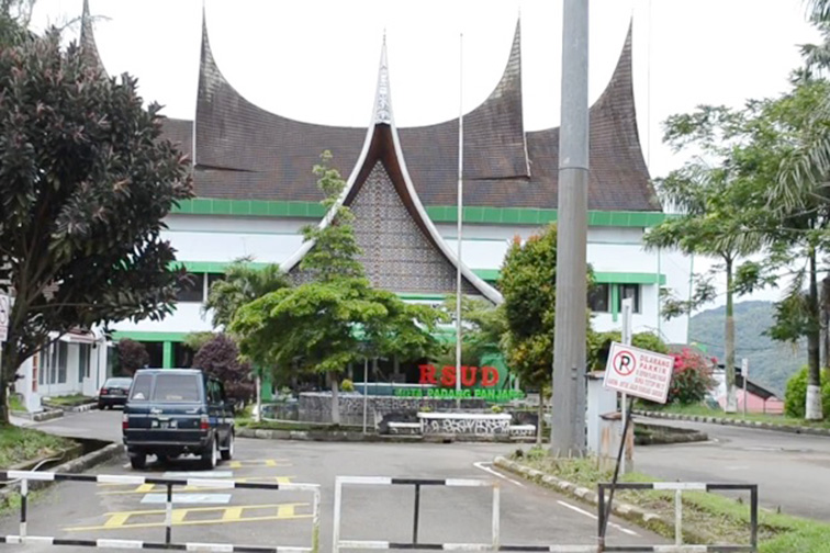 Padangpanjang Mencekam, RSUD Ditutup, Separuh Tenaga Medis Positif