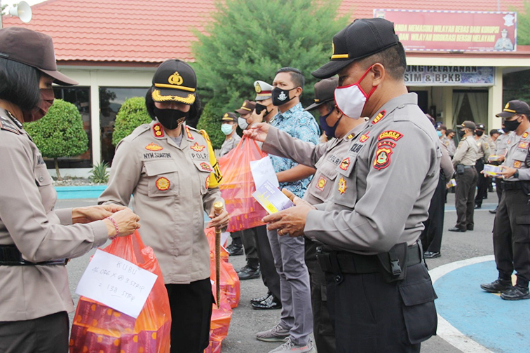 Kapolres Karangasem, AKBP Ni Nyoman Suartini SIK MM Tr