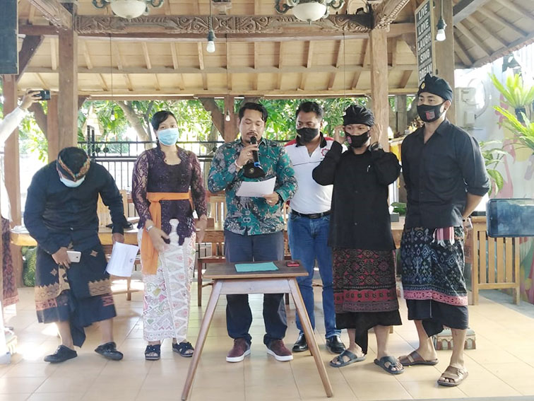 Salam Agama Hindu Bali