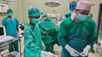 suasana operasi perdana pasien urologi