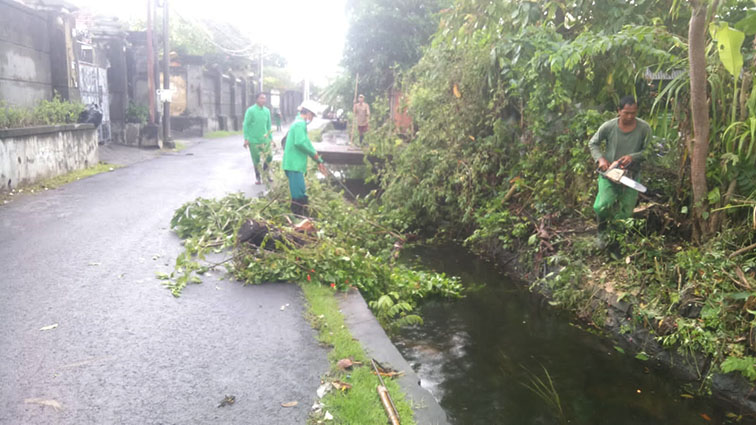 bersih sungai