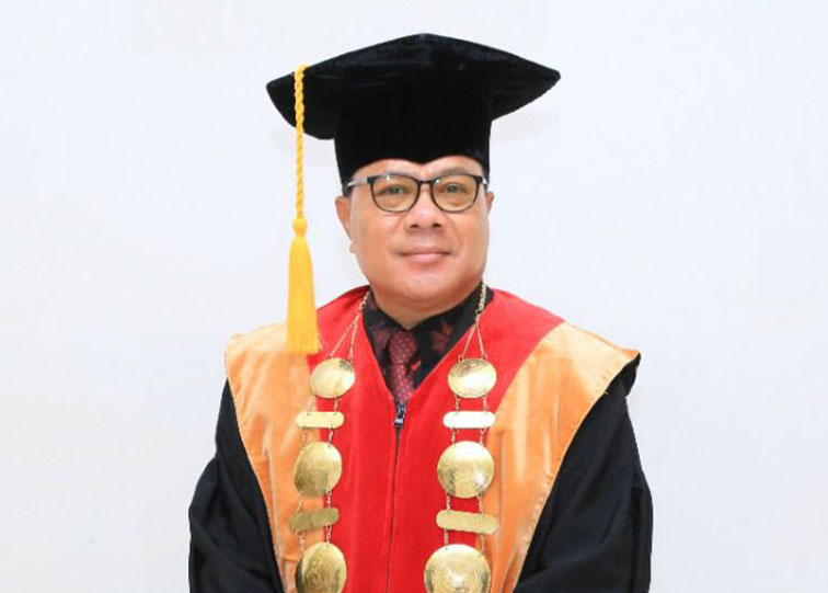 rektor upmi