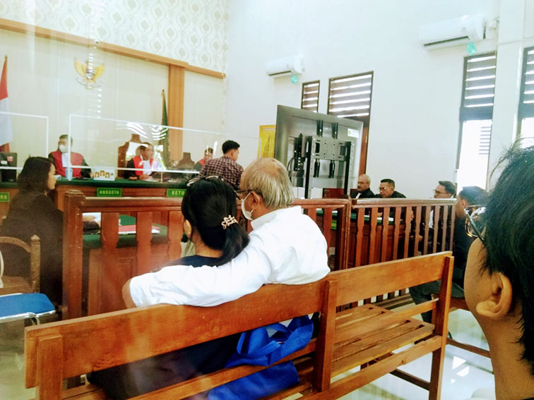 sidang pn denpasar