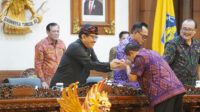 sidang dprd bali