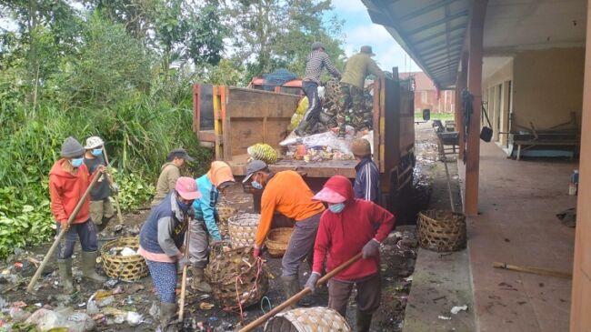 angkut sampah